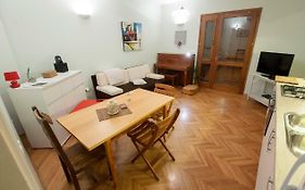 Sunny Apartment